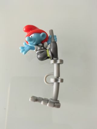 I Puffi in città. Personaggi Kinder