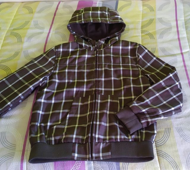 Cazadora de niño.Talla 11-12 años.