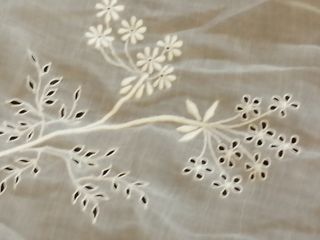 Colcha antigua de organdí .JOYA!