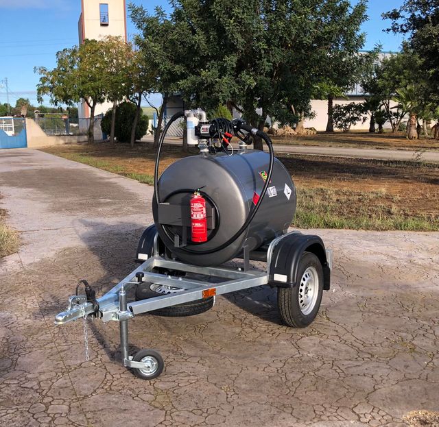 Remolque deposito de gasolina 450L.