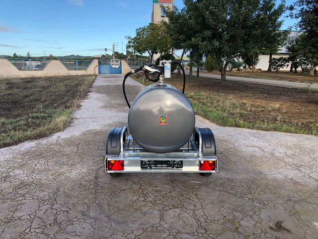 Remolque deposito de gasolina 450L.