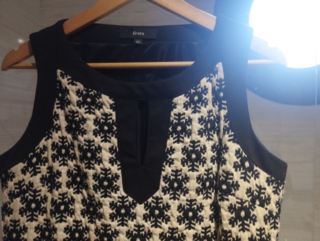 VESTIDO SIN MANGAS T.42