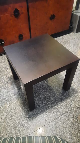 Mesa baja de madera