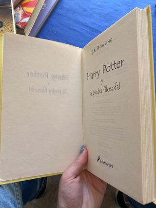 libro Harry Potter y la piedra filosofal