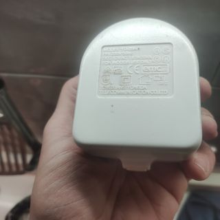 Alimentatori adattatori caricatori