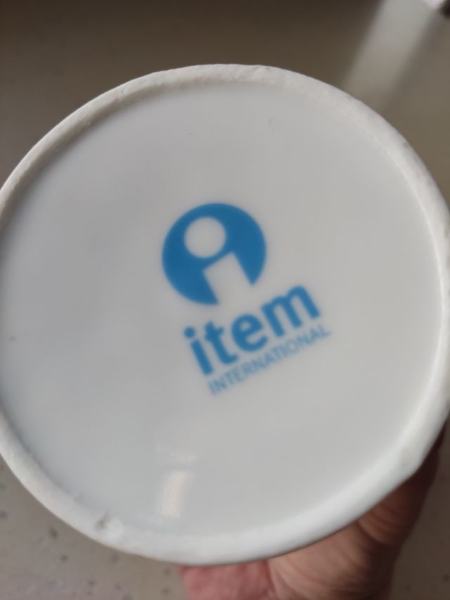 Lote de 2 Tazas cerámica para té con filtro y tapa