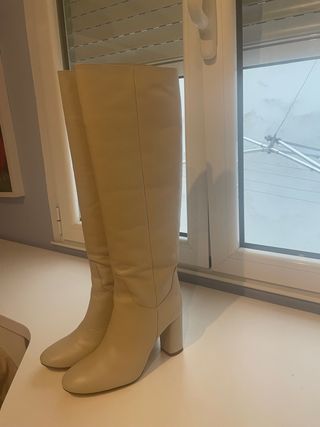 Botas altas de piel