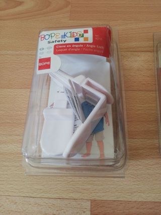 LOTE DE CIERRES BABY 2€