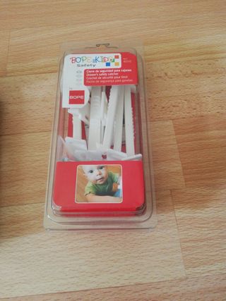 LOTE DE CIERRES BABY 2€