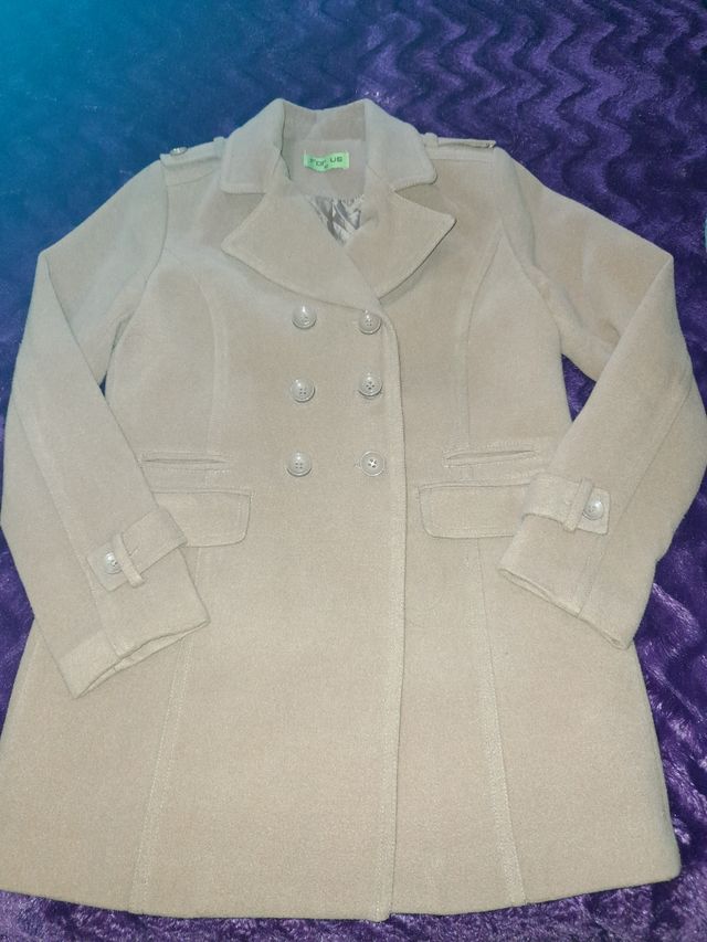 Abrigo marrón camel