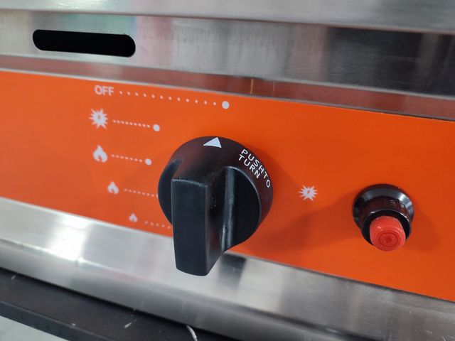 Plancha a Gas 80x50 cms