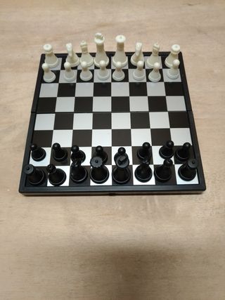 Gioco scacchi da viaggio