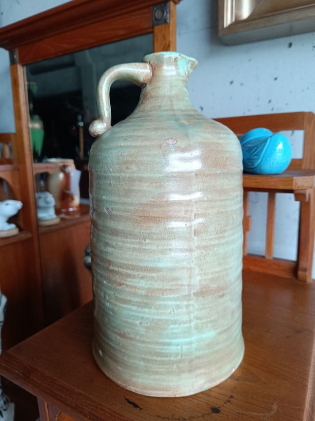 Jarra cerámica antigua