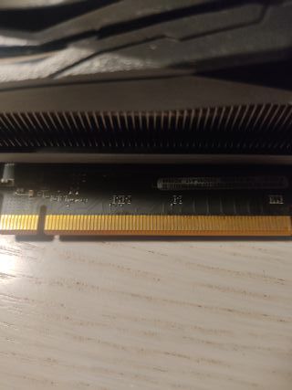 RX 5700 XT ROG STRIX