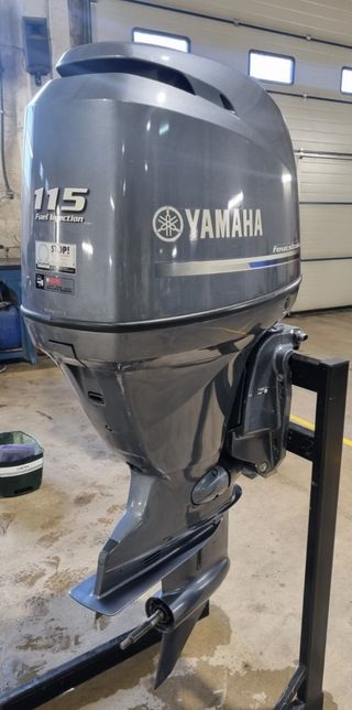 Fueraborda YAMAHA F115