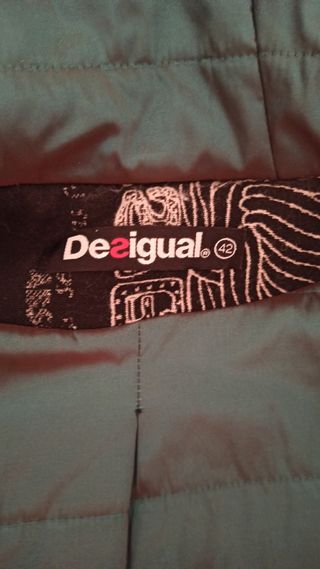 Abrigo desigual 