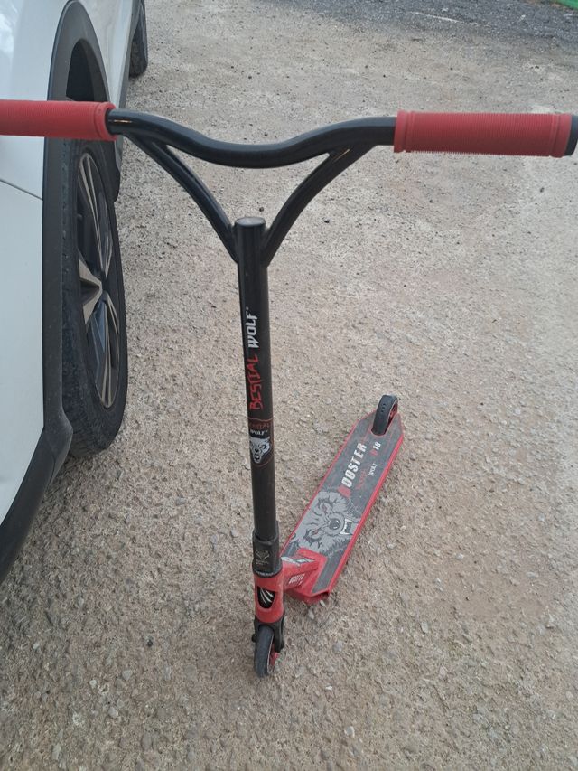 Bestial Wolf, monopattino