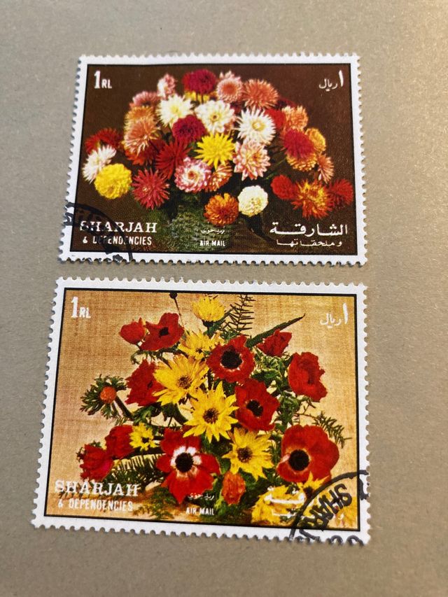 lotto 5 francobolli da collezione Sharjah fiori