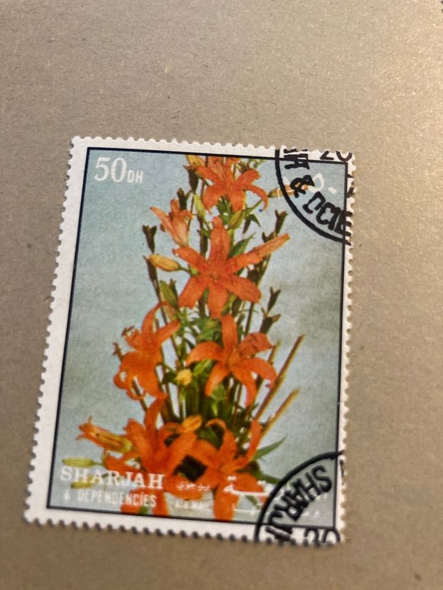 lotto 5 francobolli da collezione Sharjah fiori