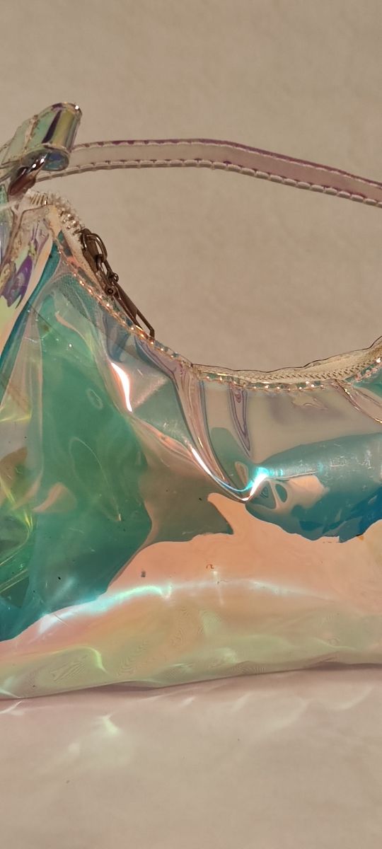 bolso iridiscente