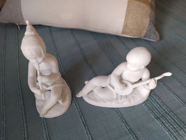 5 FIGURAS NIÑOS MÚSICOS EN PORCELANA BIDASOA