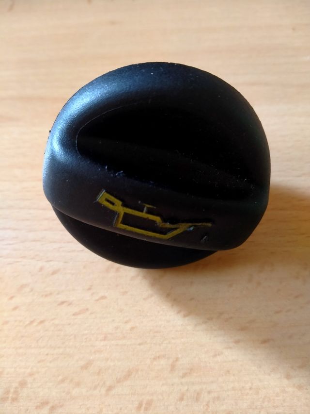 Tapón del depósito de aceite