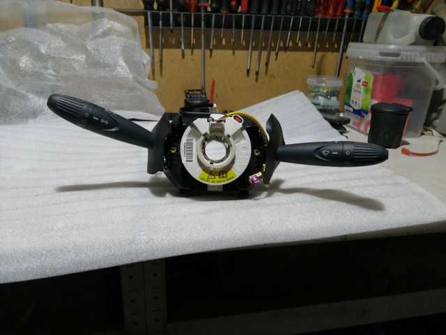 MANDO LUCES Y LIMPIAS FORD KA