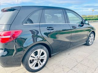 Mercedes-Benz Clase B200 2017