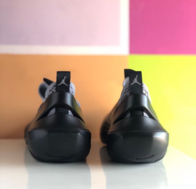 Jordan System.23  Talla 41
