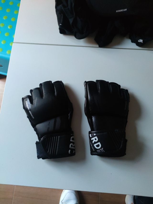 Guantes mitones fitboxing