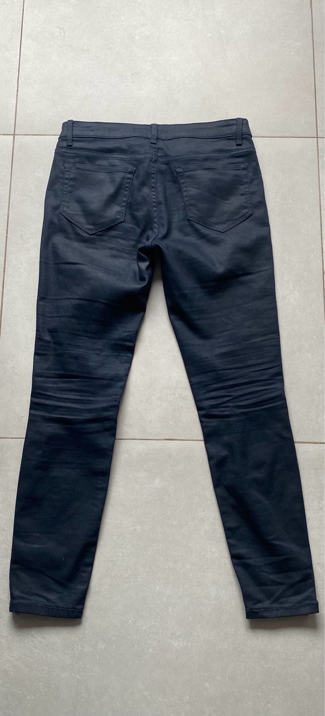 Calças skinny, efeito encerado, azul-marinho