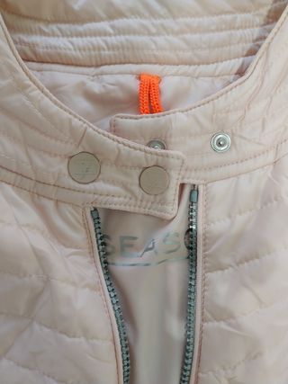 Chaqueta estilo plumas rosa t. 38/40/42