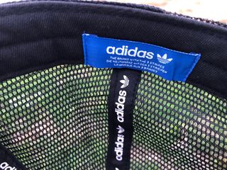 Gorra visera plana Adidas originals