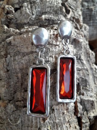 PENDIENTES ROJOS NUEVOS