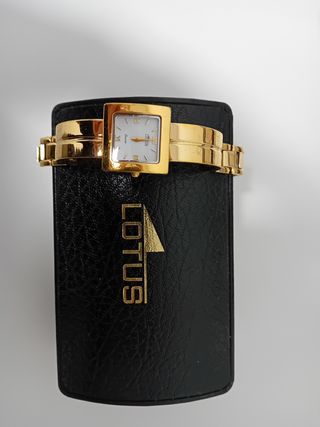 Reloj oro lotus