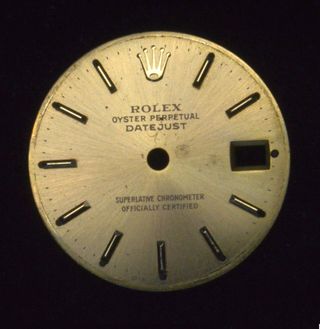 Rolex 6917 esfera dorada