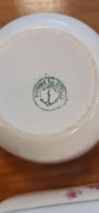 Caja, Jabonera y algodonero Pickman