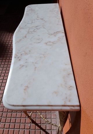 mesita vintage isabelina