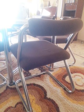 Sillas y mesa comedor, Med Century.