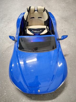Vendo coche eléctrico niño