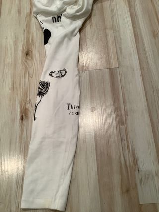 Camiseta con tatuajes Harry Styles nueva