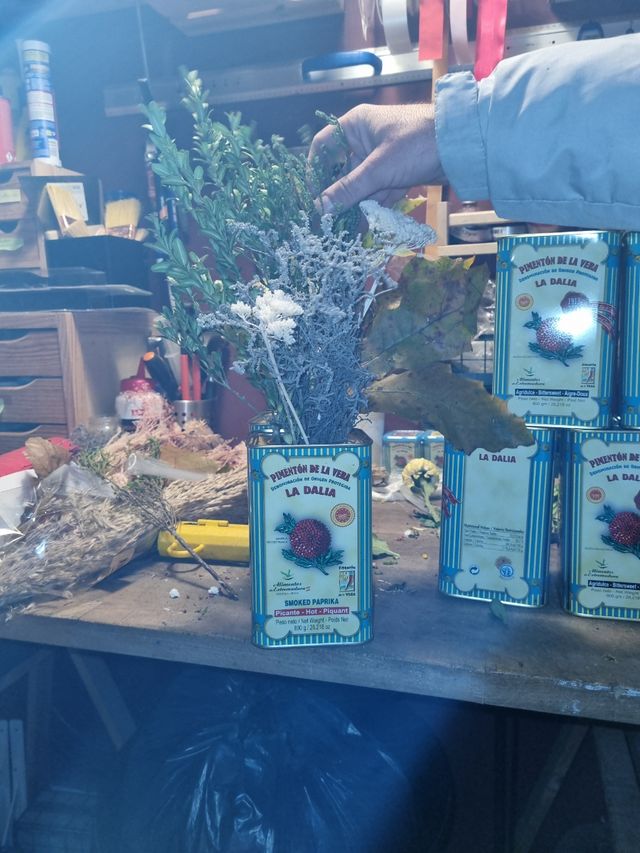 Cajas de almacenamiento y Latas decorativas