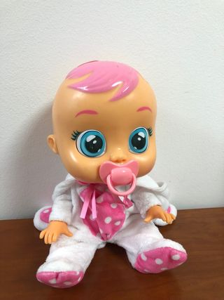 bebe lloron muñeco