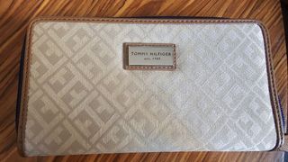 Cartera Tommy Hilfiger