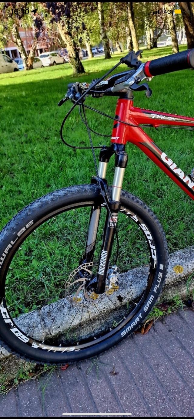 Bicicleta MTB Giant talon 4
