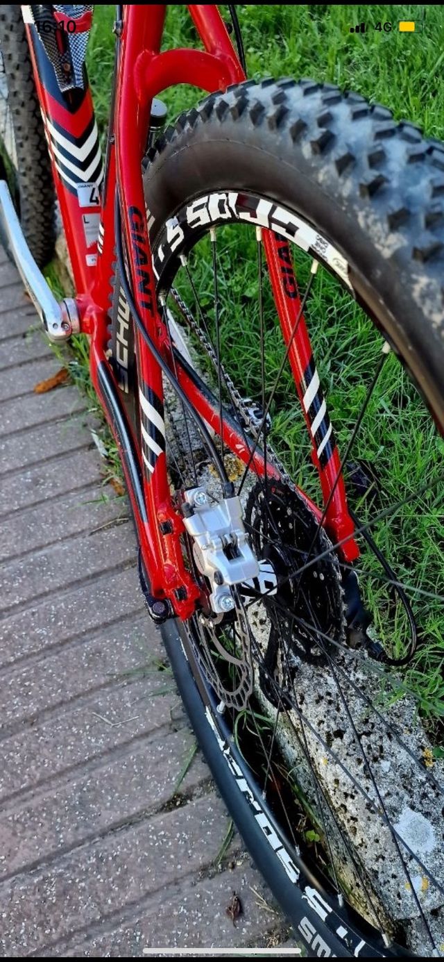 Bicicleta MTB Giant talon 4