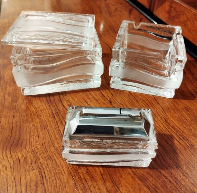 Juego de fumador de cristal tallado