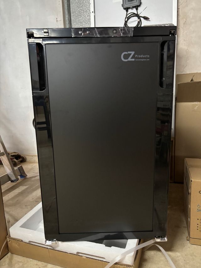 Nevera 12v 83l con congelador