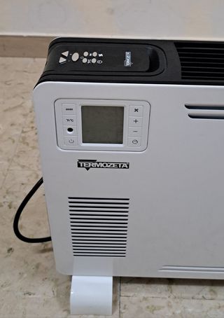 Termoconvettore design con display