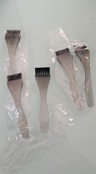 20 Pennelli per tintura barba